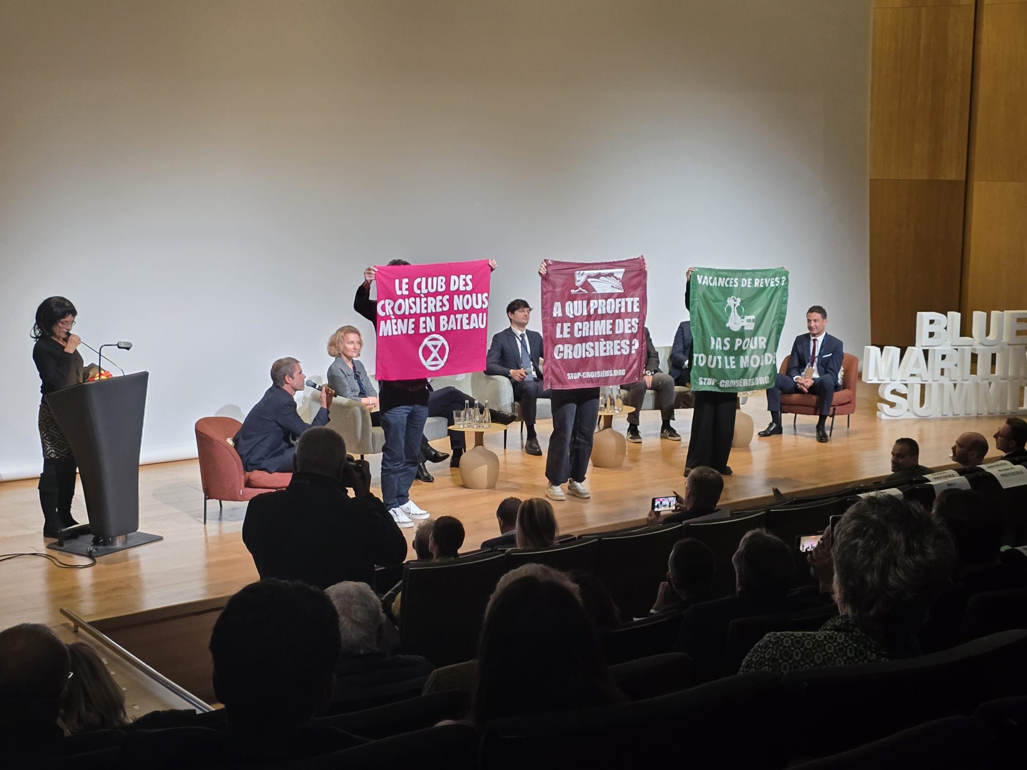 L'association Stop Croisières s'est invitée sur la scène du Blue Maritime Summit - Photo CE L'association Stop Croisières s'est invitée sur la scène du Blue Maritime Summit - Photo CE