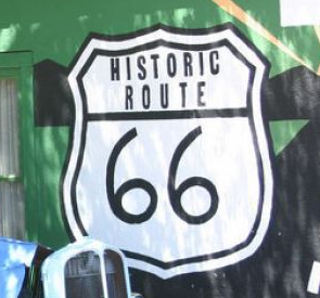 West Forever met en jeu un voyage à moto sur la Route 66 - Photo : West Forever
