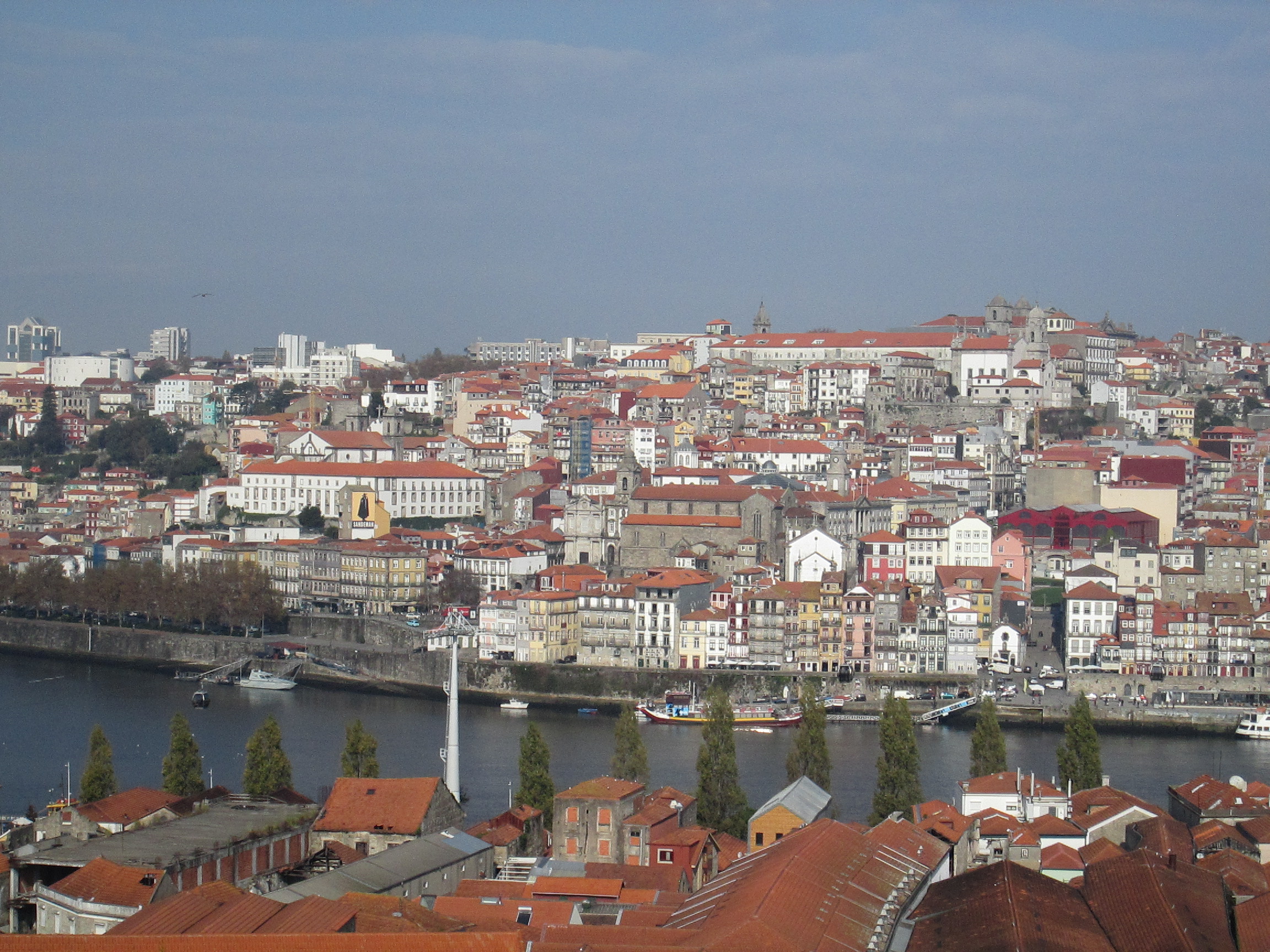 Vue sur le Douro et le centre historique de Porto depuis une chambre duYeatman. Photo MS.
