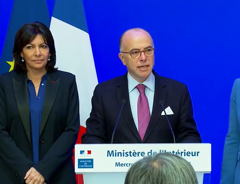 Anne Hidalgo, maire de Paris et Bernard Cazeneuve, ministre de l'Intérieur, ce matin lors de la conférence de presse - DR capture écran