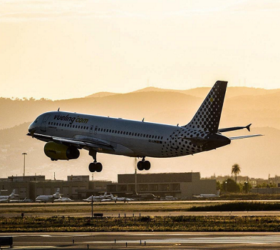 Vueling transportera les supporteurs de l'équipe de France de rugby à Cardiff pour le Tournoi des 6 Nations - Photo : @bcn.spotter via Instagram