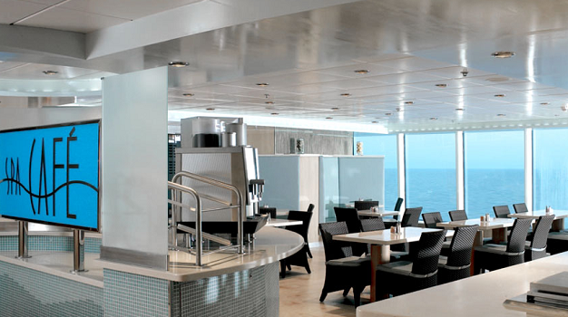 Les passagers de Celebrity Cruises pourront profiter de nuits à quai - Photo : Celebrity Cruises Les passagers de Celebrity Cruises pourront profiter de nuits à quai - Photo : Celebrity Cruises