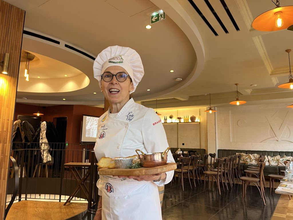 La cheffe Mariella Lencioni, président de l'Union des cuisiniers de Lucques, chez Signorvino à Paris (©PB)