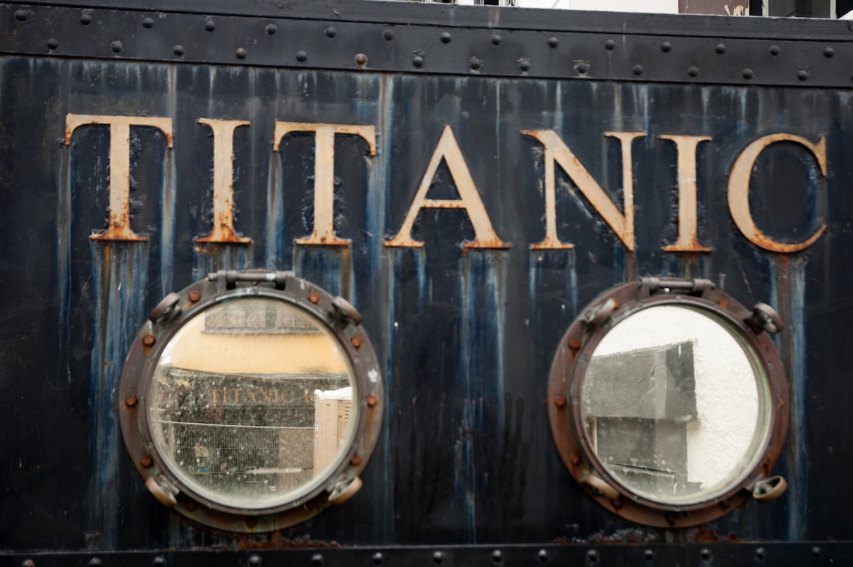 La Cité de la Mer de Cherbourg enrichit son parcours permanent "Titanic, retour à Cherbourg" - Depositphotos @YAYImages