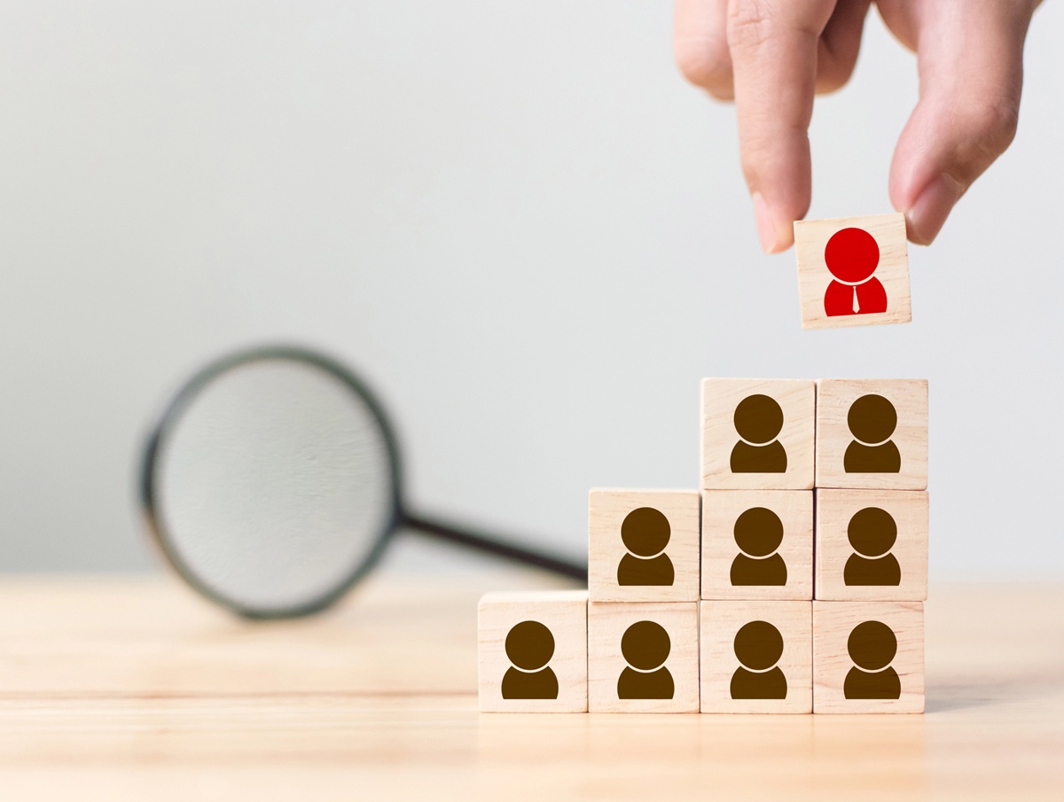 Lead Magnet : les contenus d'attraction aident non seulement à capter l'attention des talents, mais permettent également aux entreprises d'entretenir des relations avec des candidats potentiels - Depositphotos.com Auteur marchmeena