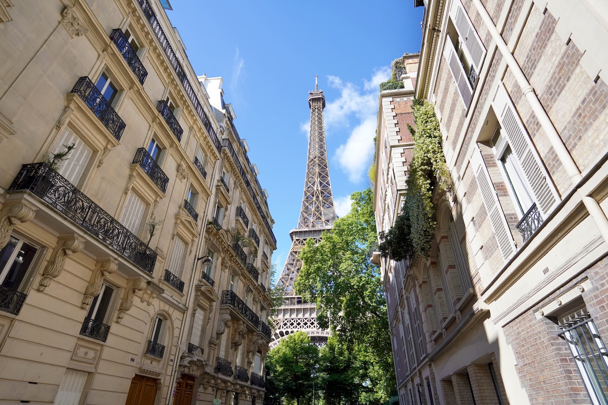 Face à la Tour Eiffel, l'Hôtel SAX Paris, membre de LXR Hotels & Resorts, ouvre ses portes - Depositphotos @sergio_pulp