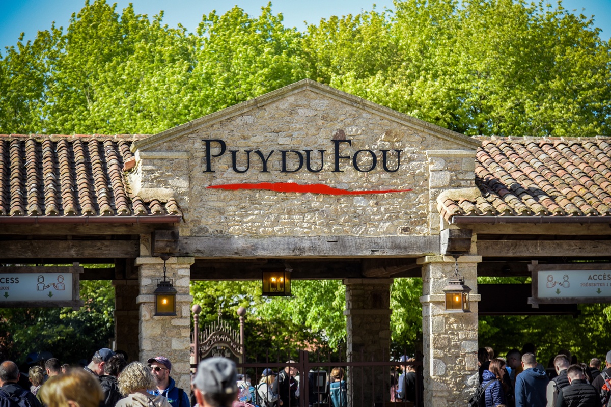 Une cinquantaine de conseillers voyages des franchises Havas Voyages sont attendus au Puy du Fou, du 6 au 8 avril 2025 - DepositPhotos.com, aufort