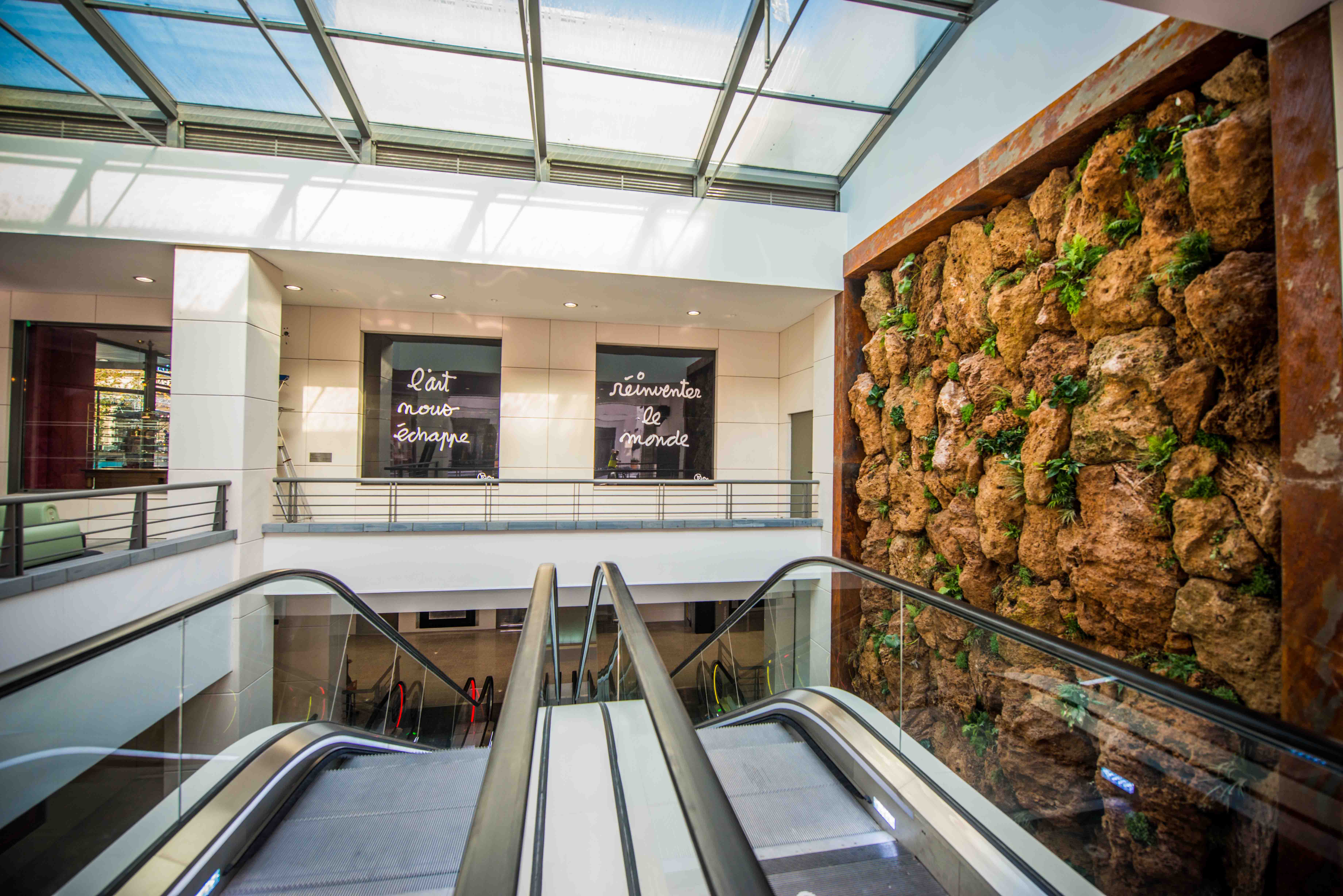 Polygone Riviera-Quartier des Arcades Polygone Riviera-Quartier des Arcades