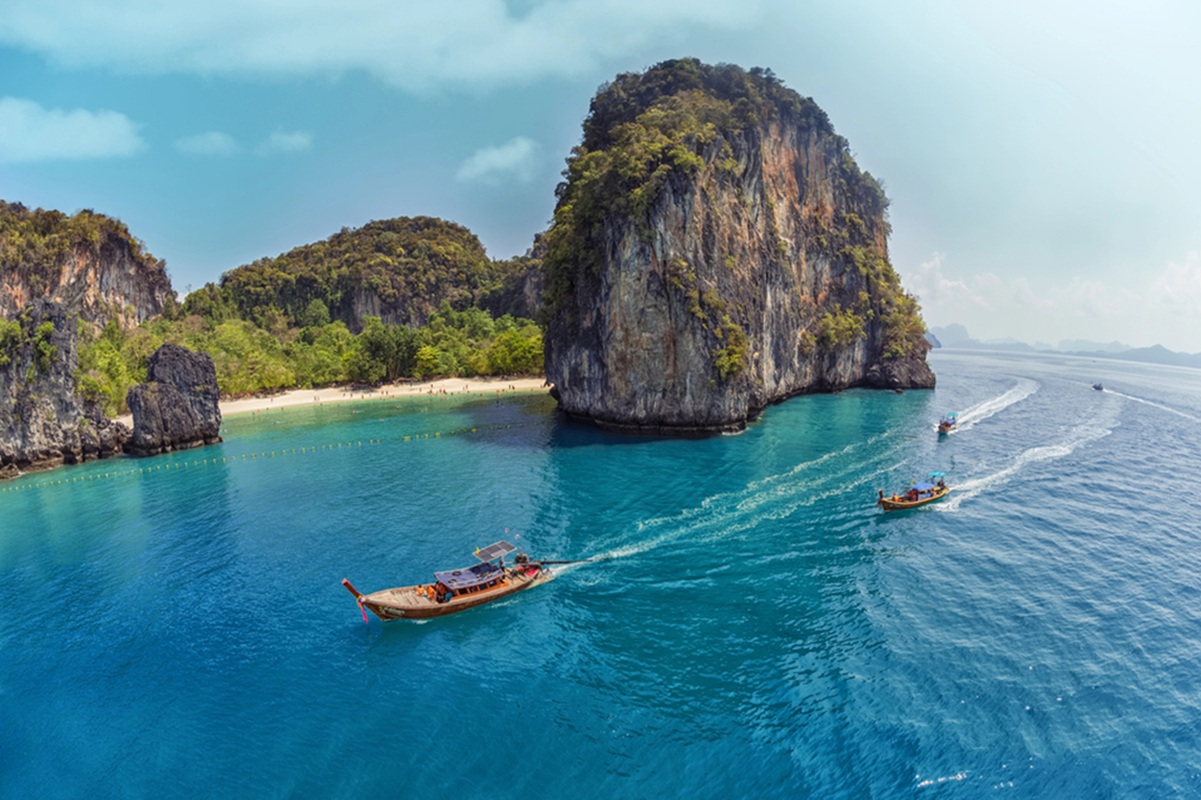 La Thaïlande cible quatre marchés de niche pour 2025 : le bien-être, les expériences de luxe, le tourisme sportif et les lunes de miel.@depositphotos/mihtiander