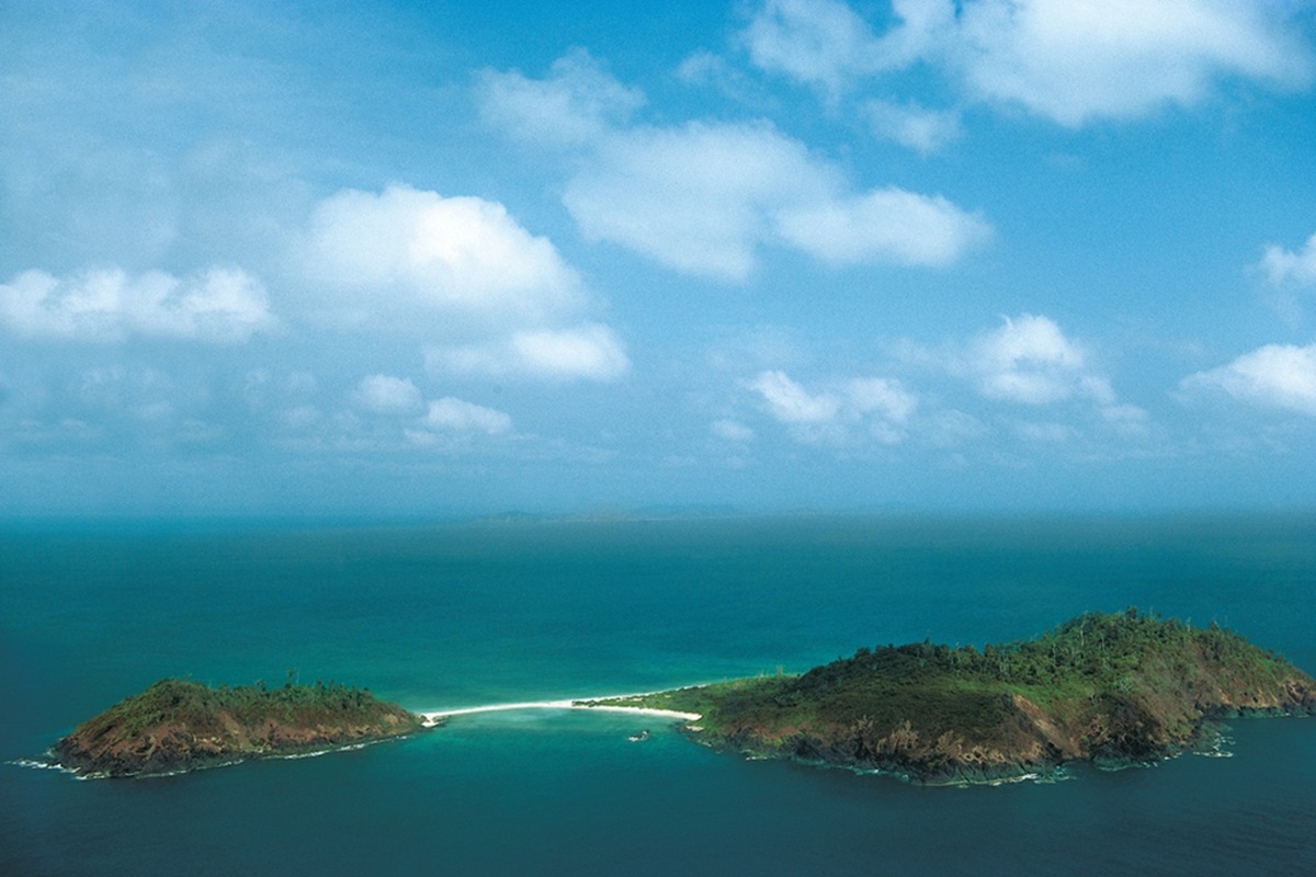 Les habitants de l’île de North Sentinel, administrée par l’Inde depuis 1947 et qui fait partie du territoire des îles Andaman-et-Nicobarau, refusent tout contact. @depositphotos/xyz fotos