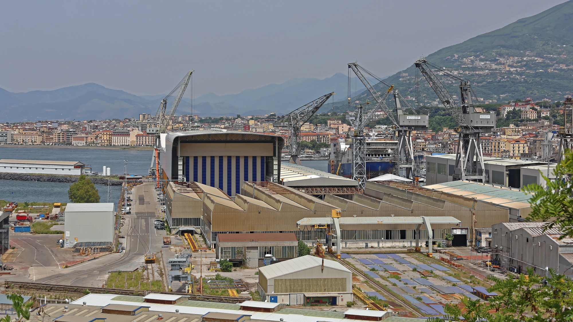 Le chantier naval Fincantieri a pour ambition de livrer le premier paquebot de croisière zéro émission d’ici 2035 - DepositPhotos.com, Baloncici