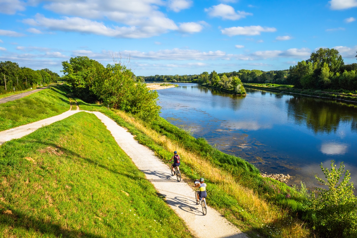 Loire : un pass tout compris pour l’itinéraire vélo le plus apprécié de France - Photo : Depositphotos.com @taldav68