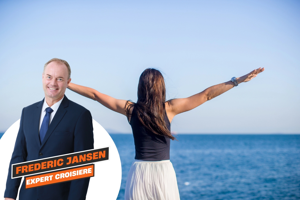 Le professeur de yoga, permanent ou à bord pendant les croisières thématiques, est de plus en plus recherché par les compagnies - DepositPhotos.com, d.travnikov