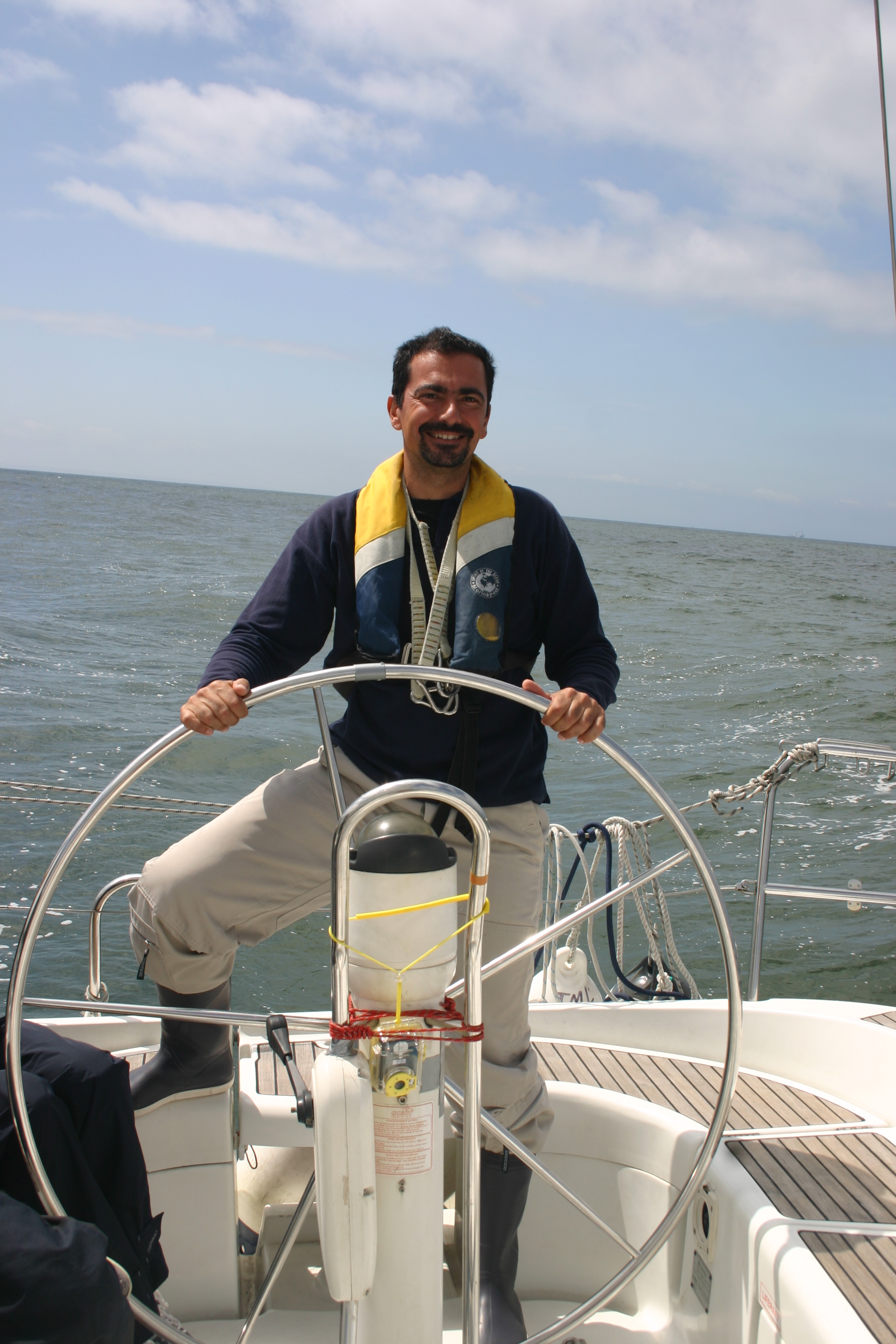 Sébastien Higonet accompagne plusieurs croisières Voile et Vin - Photo SH