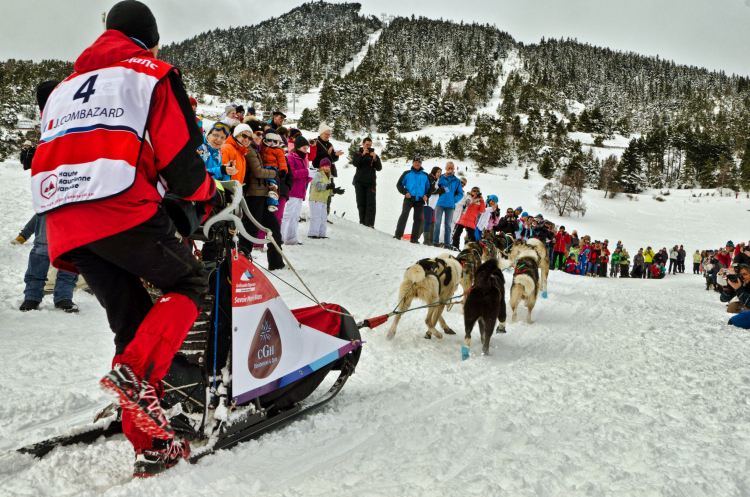 Ici on parcourt en moyenne 1000 km en 10 jours et les dénivelés peuvent atteindre jusqu'à... 25 000m, soit l'équivalent de plus de 5 fois l'ascension (4810m) du Mont blanc. /photo Fabien Pontier dr Ici on parcourt en moyenne 1000 km en 10 jours et les dénivelés peuvent atteindre jusqu'à... 25 000m, soit l'équivalent de plus de 5 fois l'ascension (4810m) du Mont blanc. /photo Fabien Pontier dr