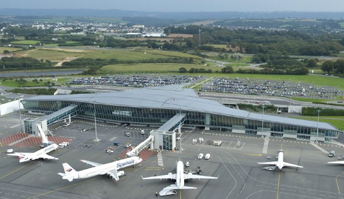 DR : Aéroport de Brest