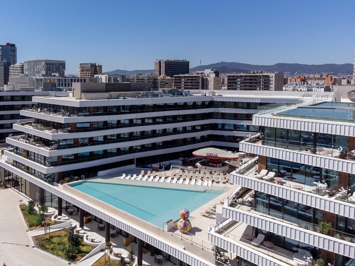 SLS Hotels & Residences ouvre un nouvel établissement à Barcelone - Photo : @SLS Hotels & Residences
