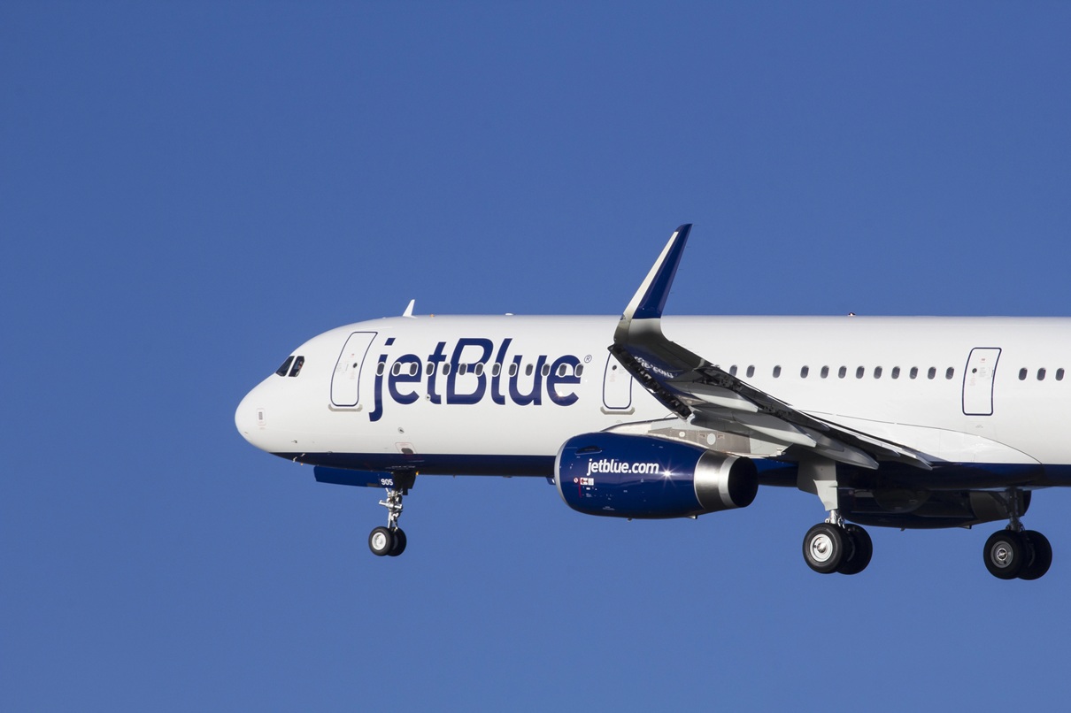 Blue Sky : JetBlue et United unissent leurs programmes - Photo : Depositphotos.com @kunertus