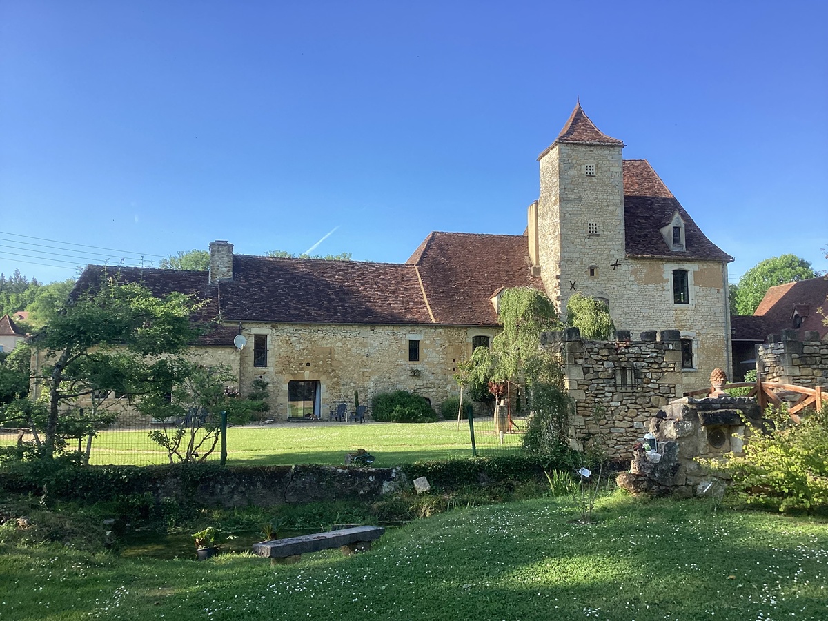 Le manoir de la Barrière (XVIe siècle) propose gîtes et chambres d’hôtes - Photo : J.-P. Combe