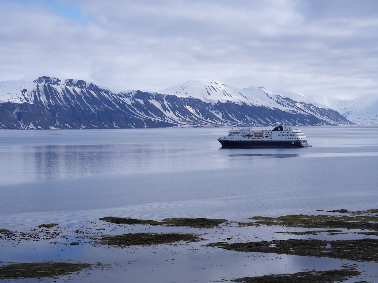 On a testé pour vous une croisière d’expédition HX au Svalbard - Le Spitsbergen navire d’expédition HX - ©AmeliaBrille