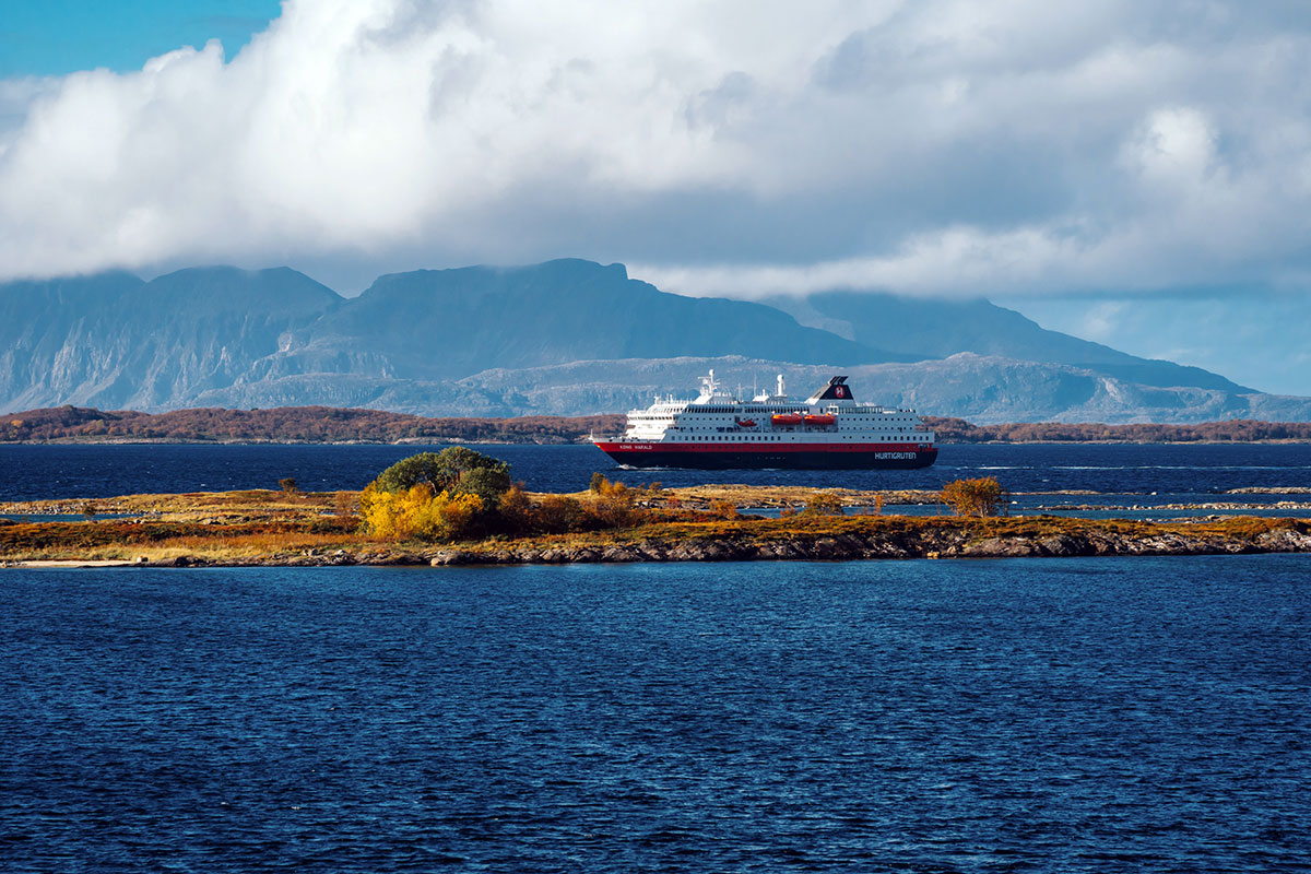MS Kong Harald © Hurtigruten / Kay Fochtmann