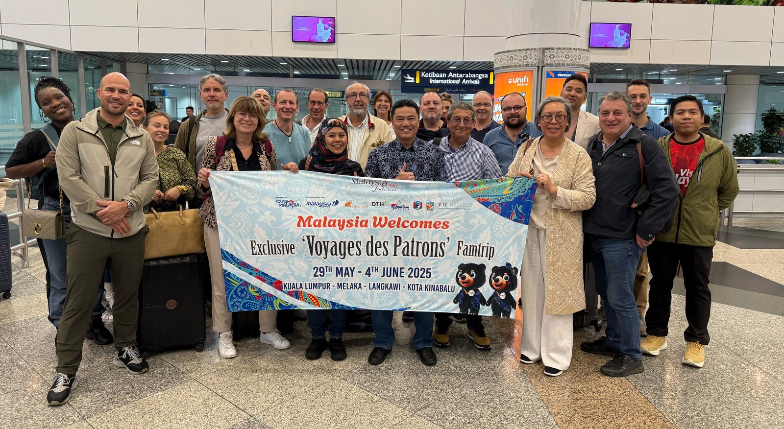 Les participants du Voyage des Patrons et Dirigeants du Tourisme - Meëlle Fontaine