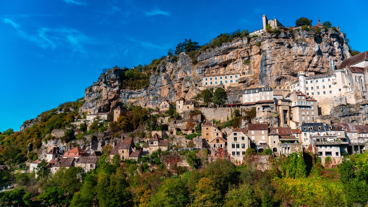 Tourisme en France : le prix, premier critère de choix cet été - Depositphotos.com Auteur TRSTOK