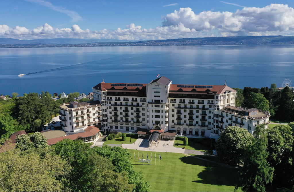 La façade de l'Hôtel Royal d'Evian - Photo : Edouard Guibaud / Hôtel Royal