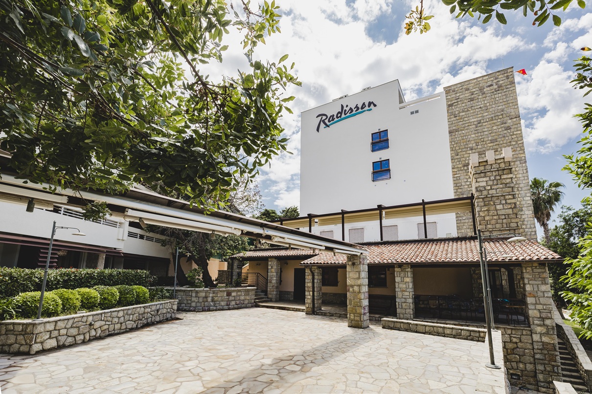 Radisson ouvre un établissement en bord de mer au Monténégro - Photo : @Radisson Hotel Group