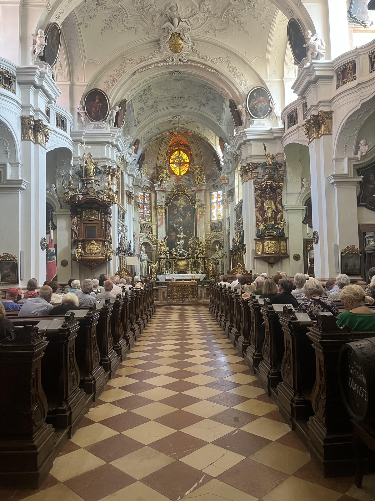 Moment fort : l'émotion intense de la Chaconne de bach, chef-d'oeuvre absolu jamis écrit pour le violon cans le cadre de l'égise baroque de Dürnstein @LG