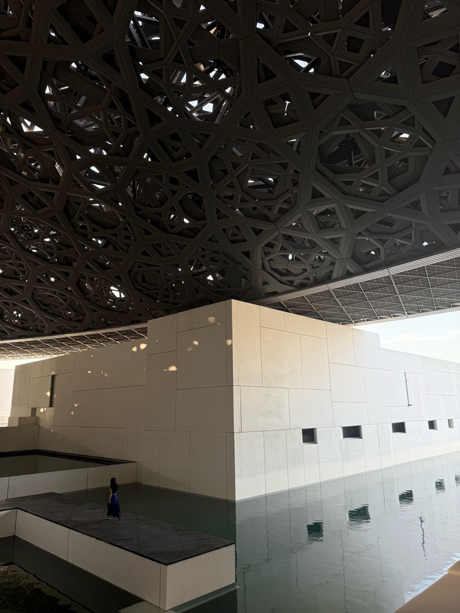 Le Louvre Abu Dhabi propose une collection couvrant toutes les époques et civilisations - Photo : Maëlle Fontaine