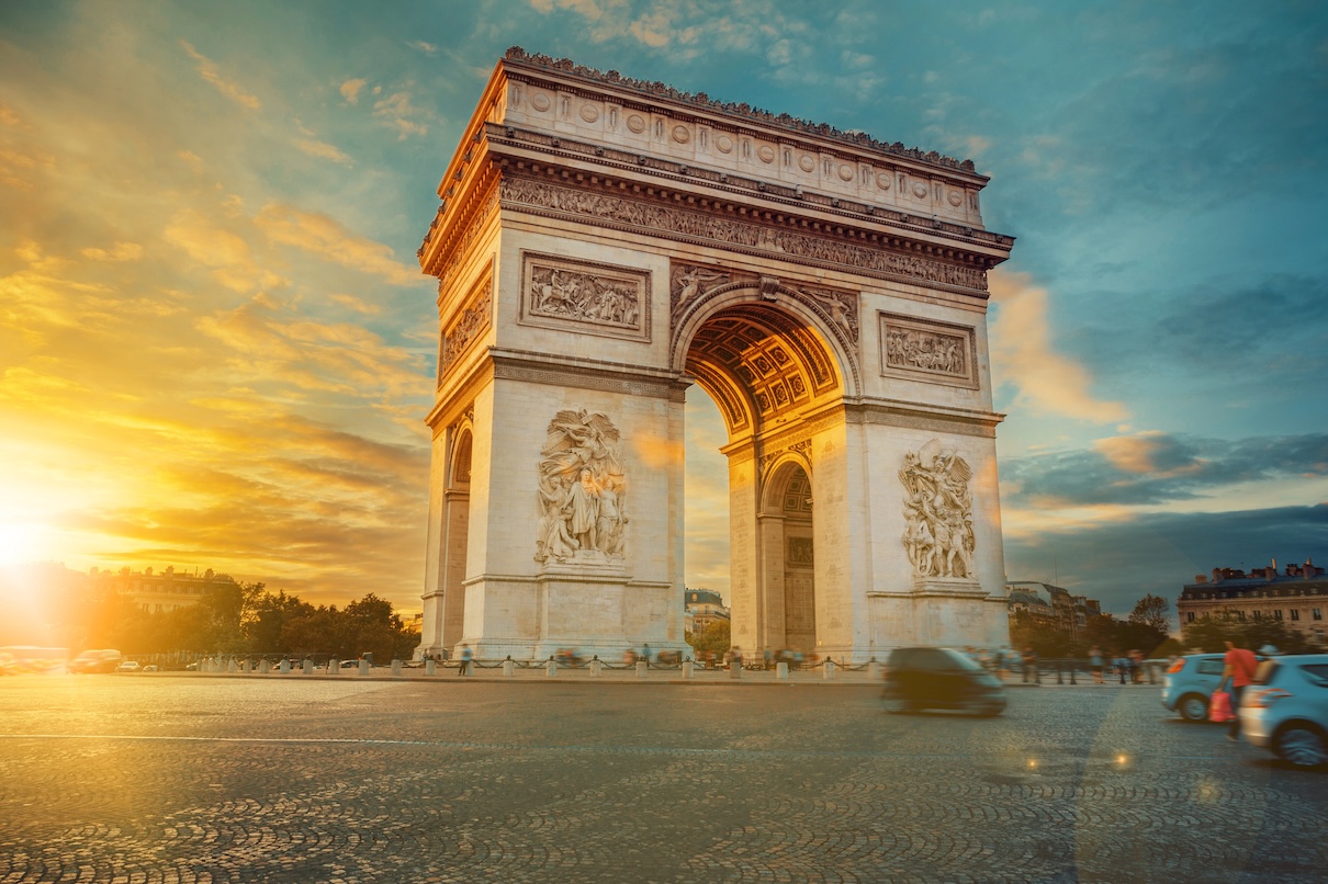Installée près des Champs-Élysées, la Cité Immersive des Fables permettra aux visiteurs de découvrir les fables les plus célèbres de Jean de La Fontaine - Depositphotos.com, @sergiy.molchenko@gmail.com