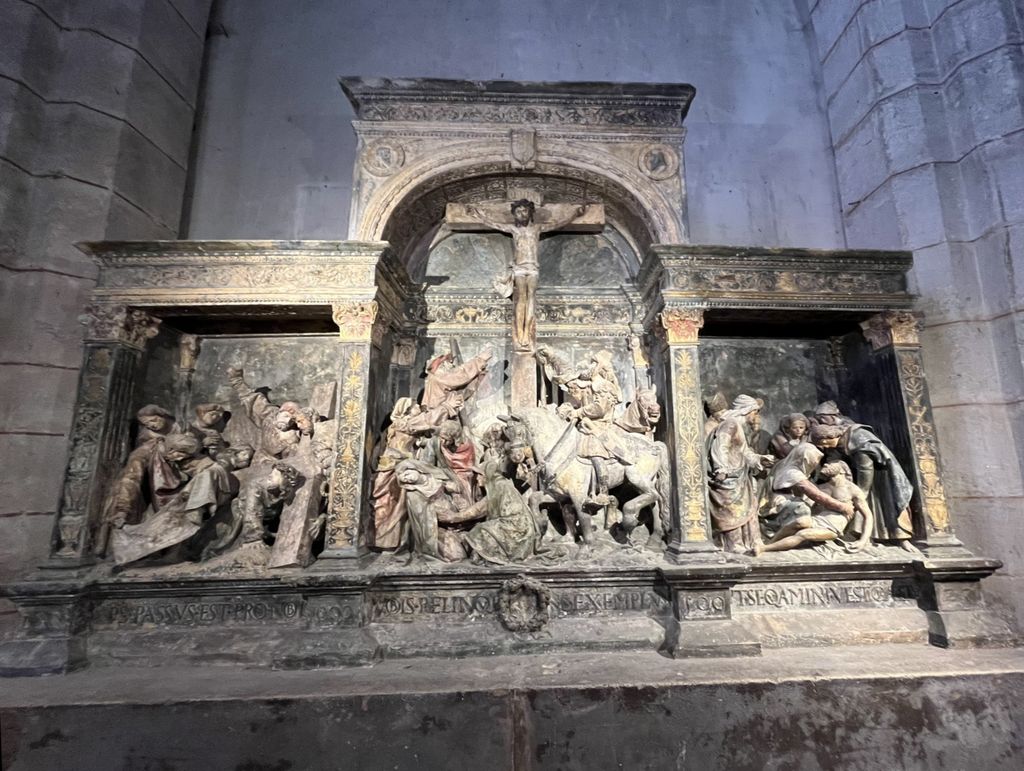 Le Retable de la Passion de Ligier Rochier dans l'ancienne collégiale Saint-Maur d'Hattonchâtel (© PB)