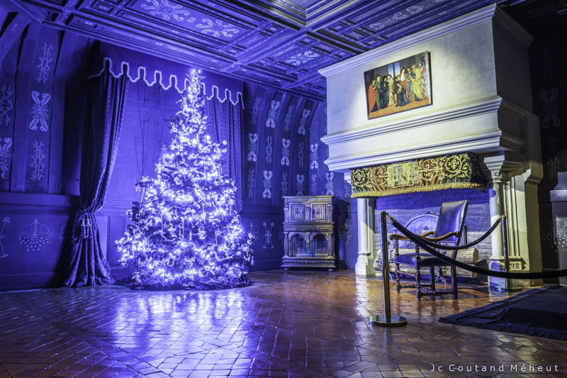 L'art du sapin de fête à Chenonceau. ADT Touraine, Jean-Christophe Coutand-Méheut.