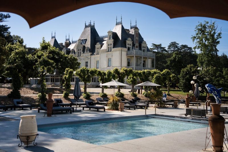 Situé près de Nantes, le Château de Maubreuil fait partie des hôtels raffinés membres de SLH qui ont rejoint récemment le réseau Hilton - Photo : SLH/Hilton France