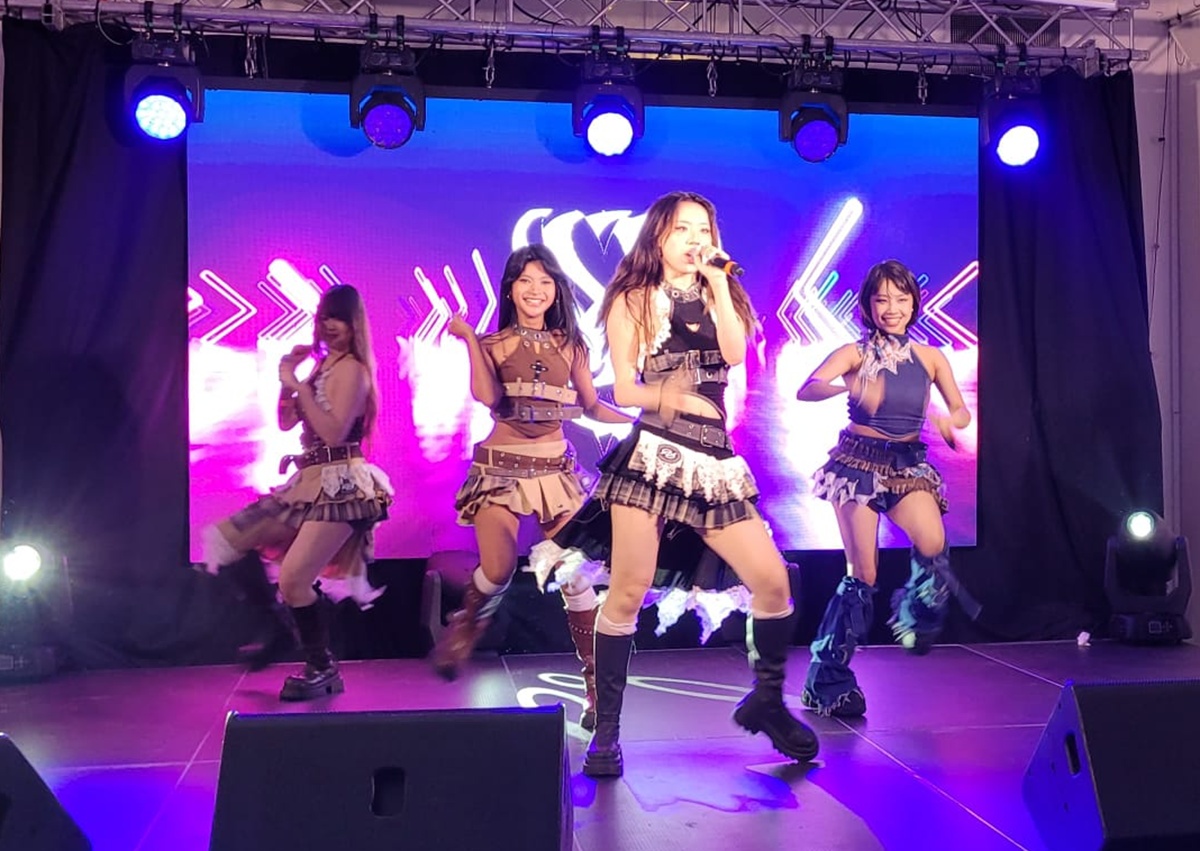 La soirée s'est terminée par un concert surprise de K-pop avec le groupe Starseed'z - Photo : AB
