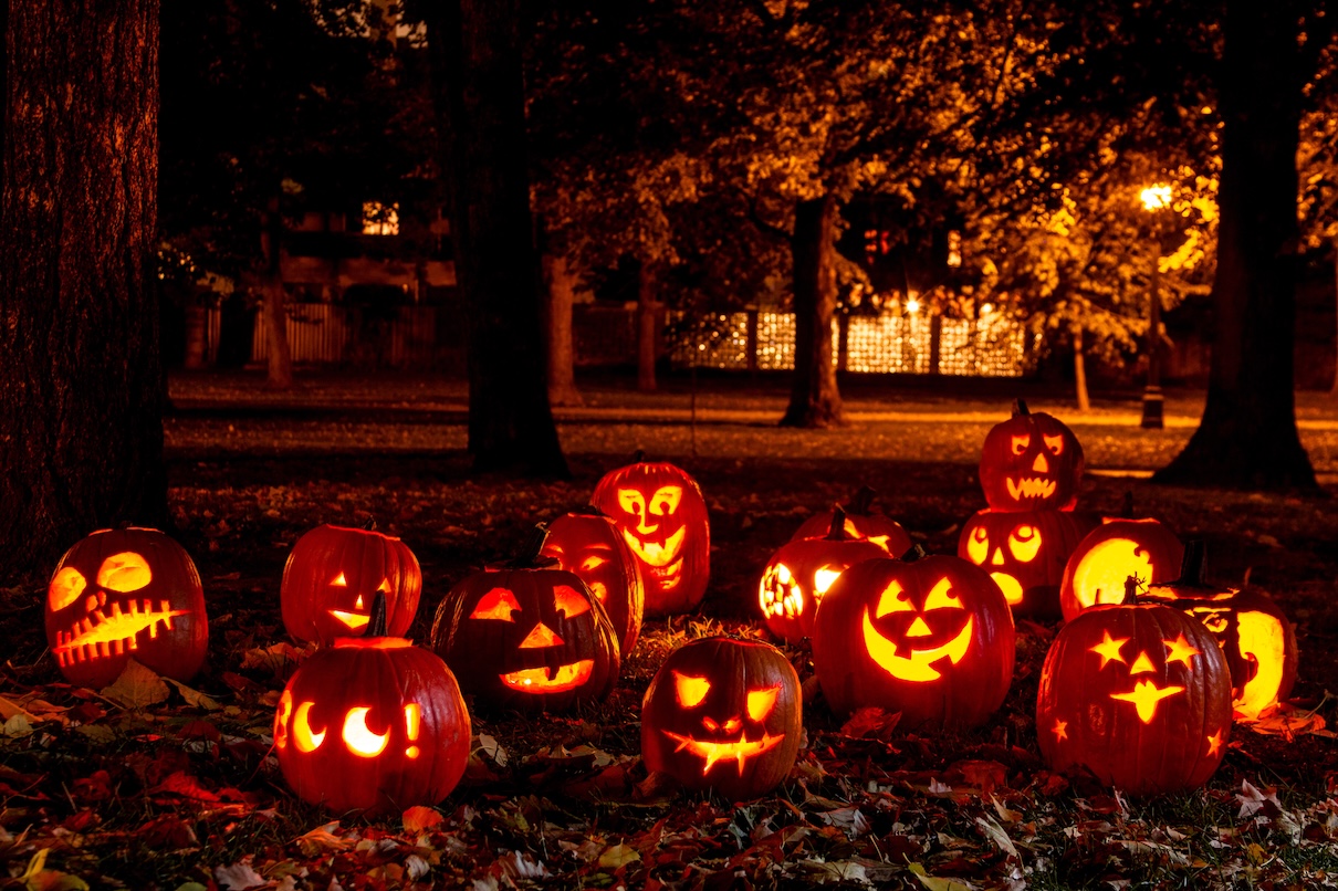 Les parcs d’attractions sortent le grand jeu pour frissonner pour Halloween - Depositphotos @TeriVirbickis