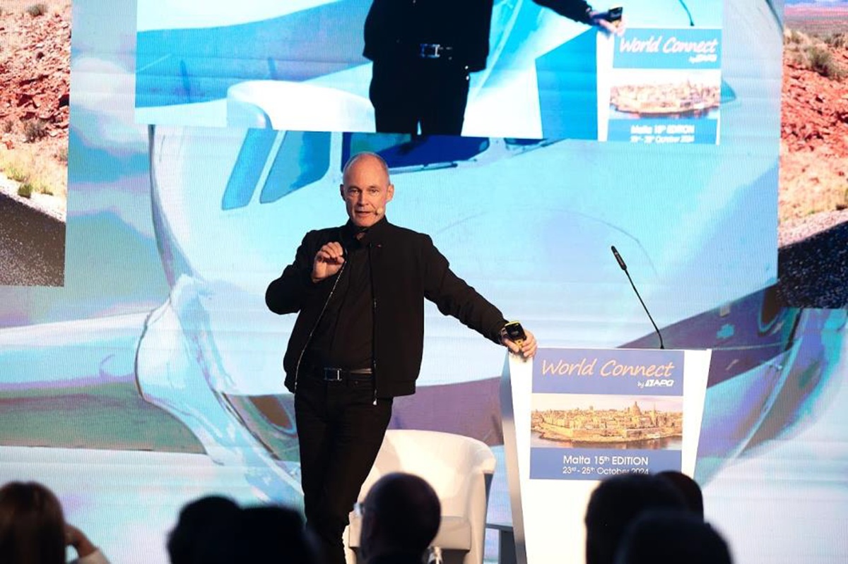 World Connect : JPG Photo Bertrand PICCARD Fondateur - Solar Impulse - Photo APG