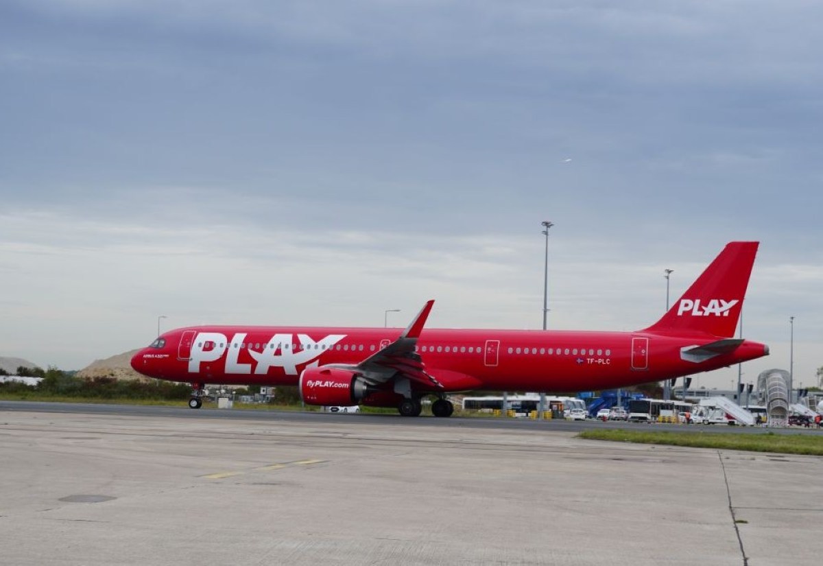 Un Airbus de la compagnie PLAY à Roissy CDG - Photo : C.Hardin