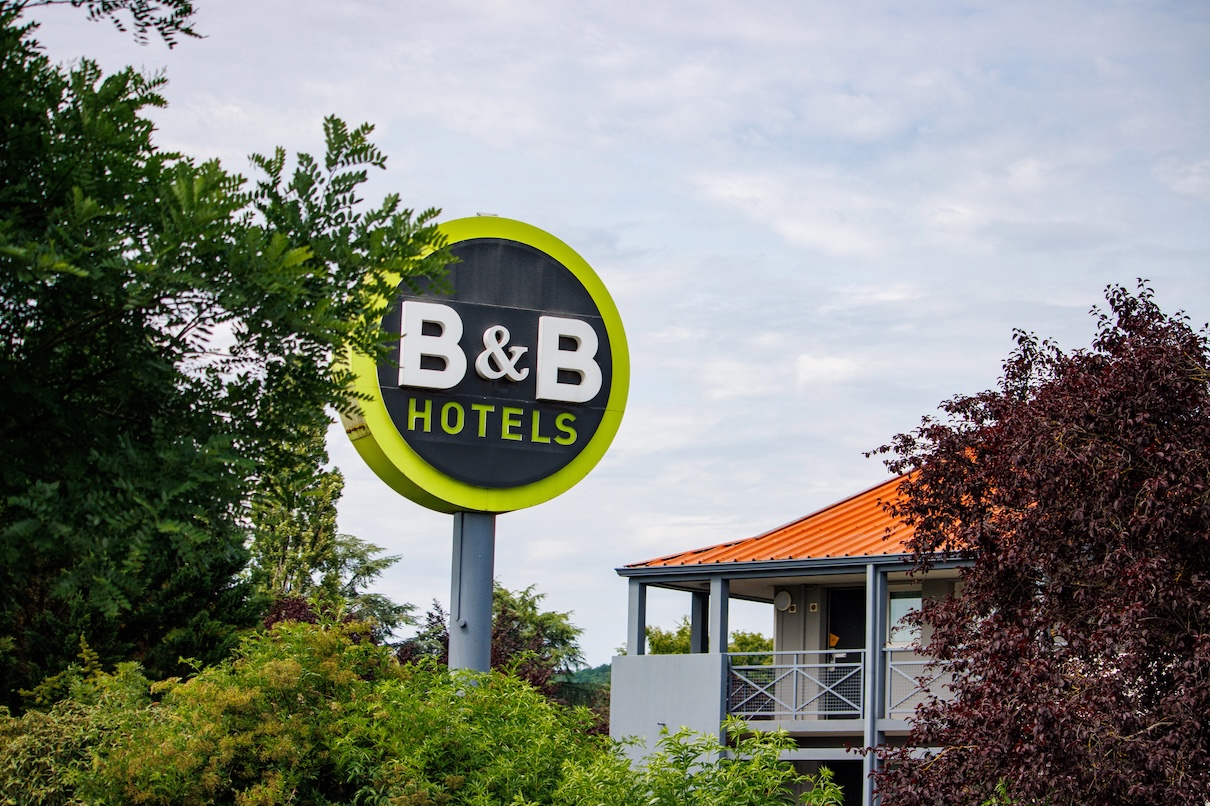 B&B HOTELS inaugure son plus grand établissement en Belgique - Depositphotos @HenryStJohn