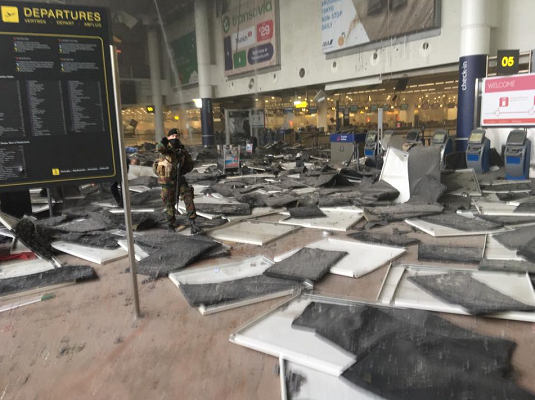 L'aéroport de Bruxelles ne rouvrira pas jeudi 24 mars 2016 - Photo : Twitter @Wardmarkey