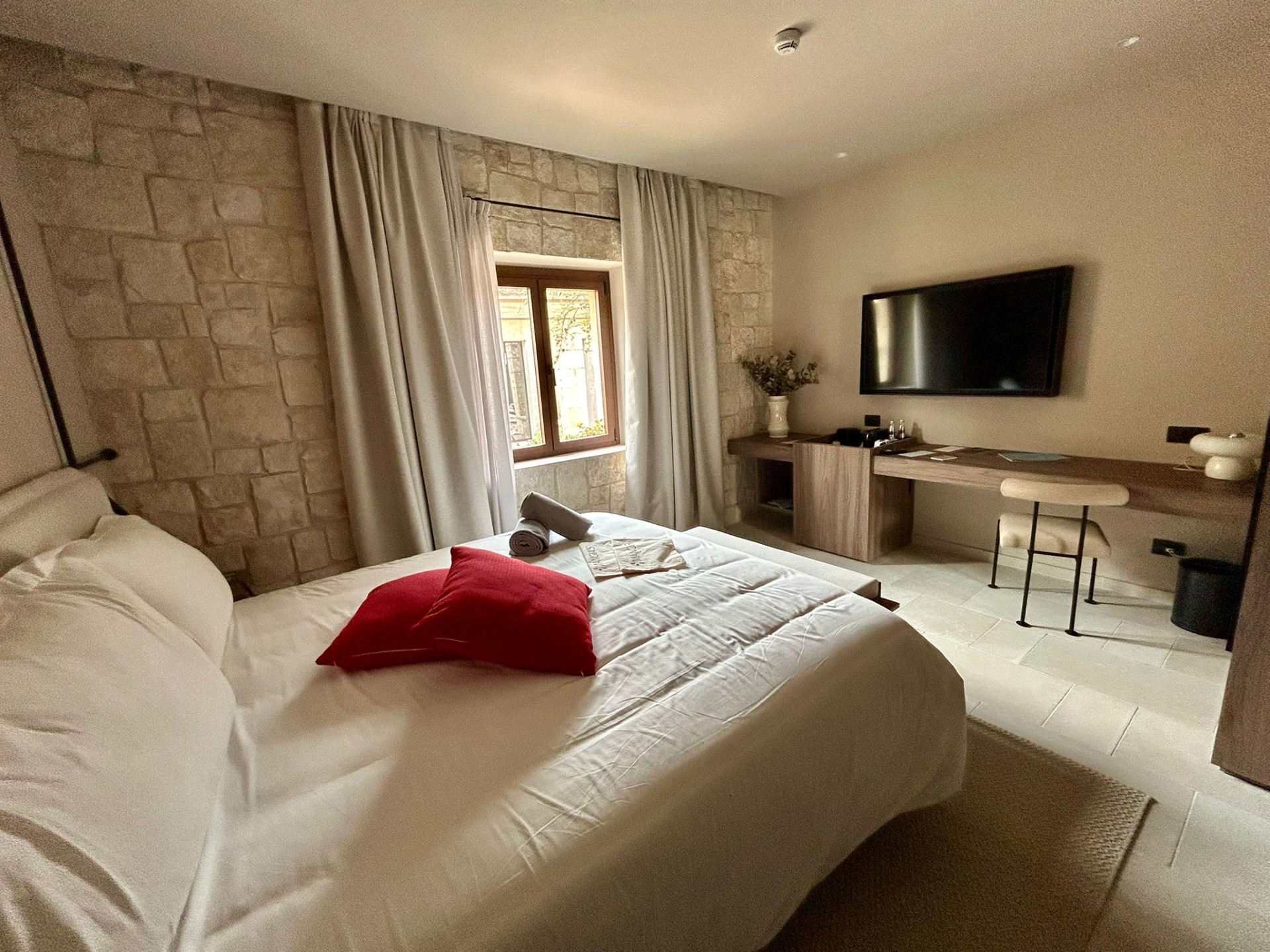 Une suite témoin du futur Mangia's Costa Ragusa Borgo & Resort © PB Une suite témoin du futur Mangia's Costa Ragusa Borgo & Resort © PB