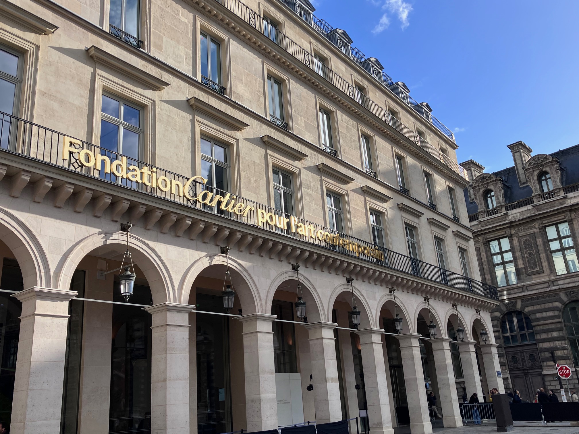 La Fondation Cartier pour l'art contemporain, place du Palais Royal. (c).T.Beaurepère