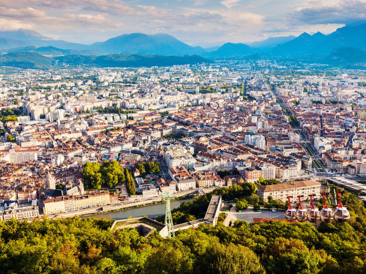 G2A Consulting entre dans le capital d'Alpilik. ©DepositPhoto/benkrut