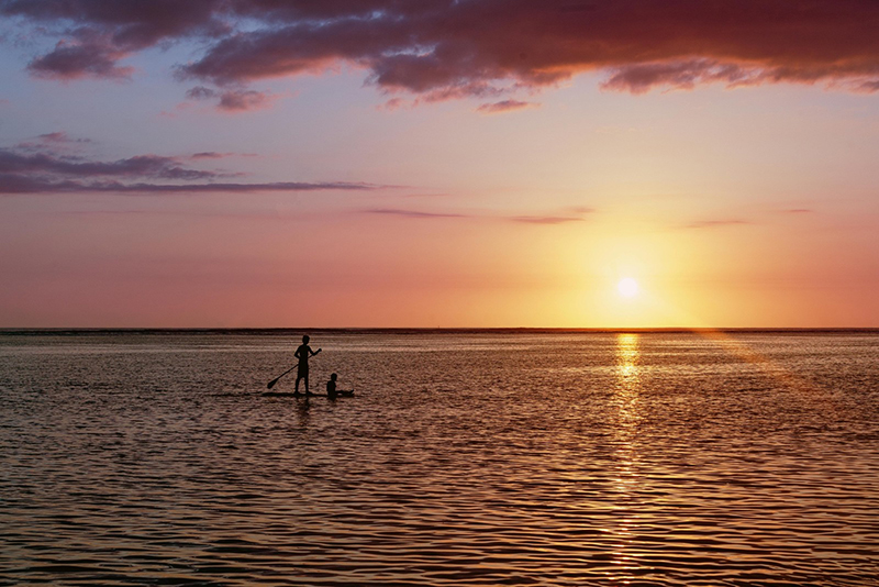 Paddle sur le lagon © Pexels - Yoland Rafougilet