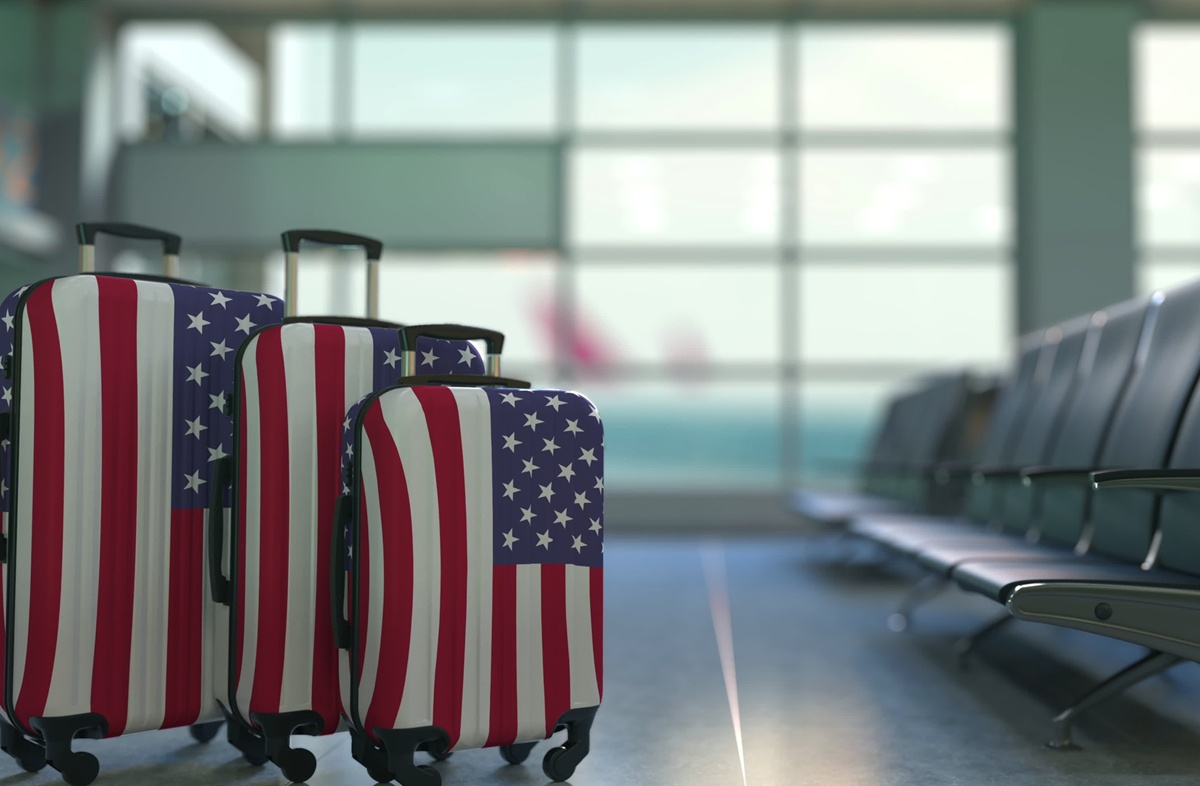 Thanksgiving 2025 : le trafic aérien américain devrait progresser de 4 % - Depositphotos.com  Auteur alexeynovikov