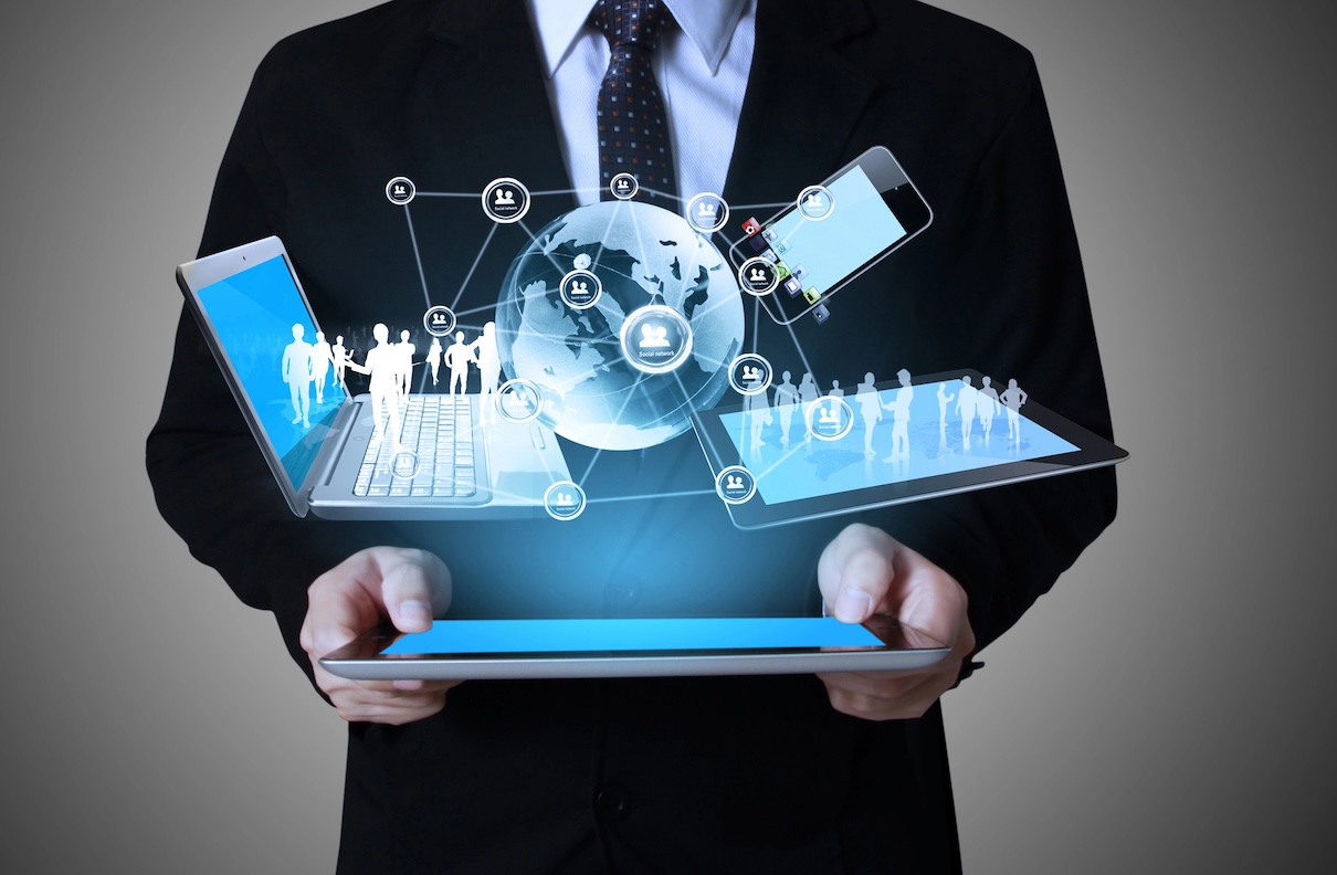 Meta, SNCF Connect & Tech et Hugging Face révèlent les lauréats de l’AI Startup Program 2025 - Depositphotos.com, @violetkaipa