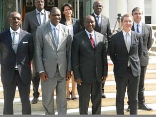 Pascal de Izaguirre, Président-Directeur général de Corsair International et de Monsieur le Premier Ministre de Côte d’Ivoire Daniel Kablan Duncan - Photo DR