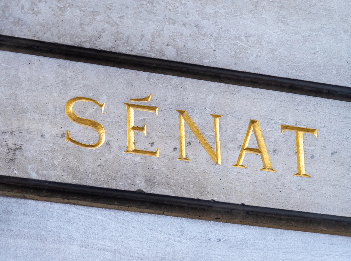 Différents amendements ont été adoptés au Sénat au sujet du budget 26 - Depositphotos @HJBC