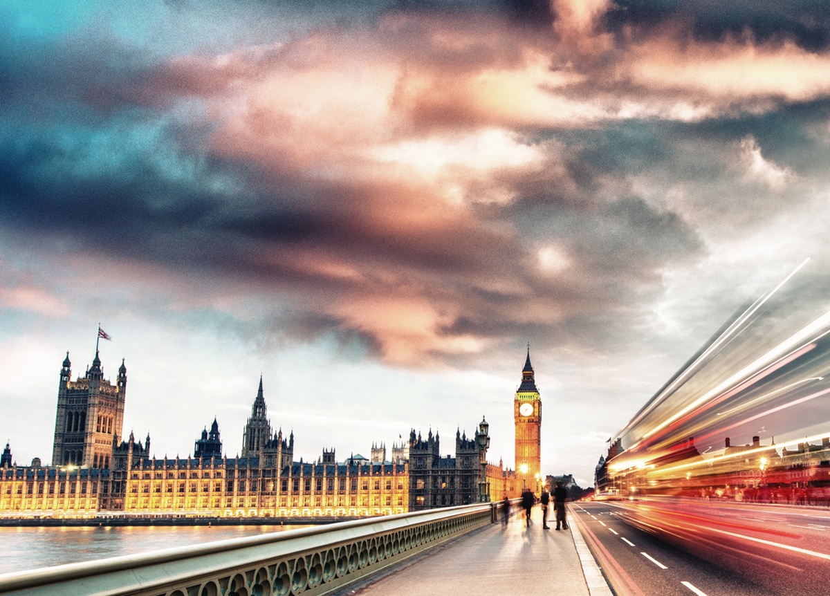 Le groupe RATP cède ses activités de bus touristiques à Londres et Bath (Tootbus UK) à First Bus - DepositPhotos.com, jovannig